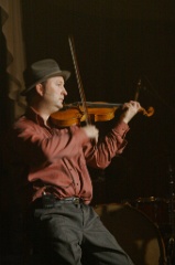 parfum d est 254 * 2336 x 3504 * (4.4MB)